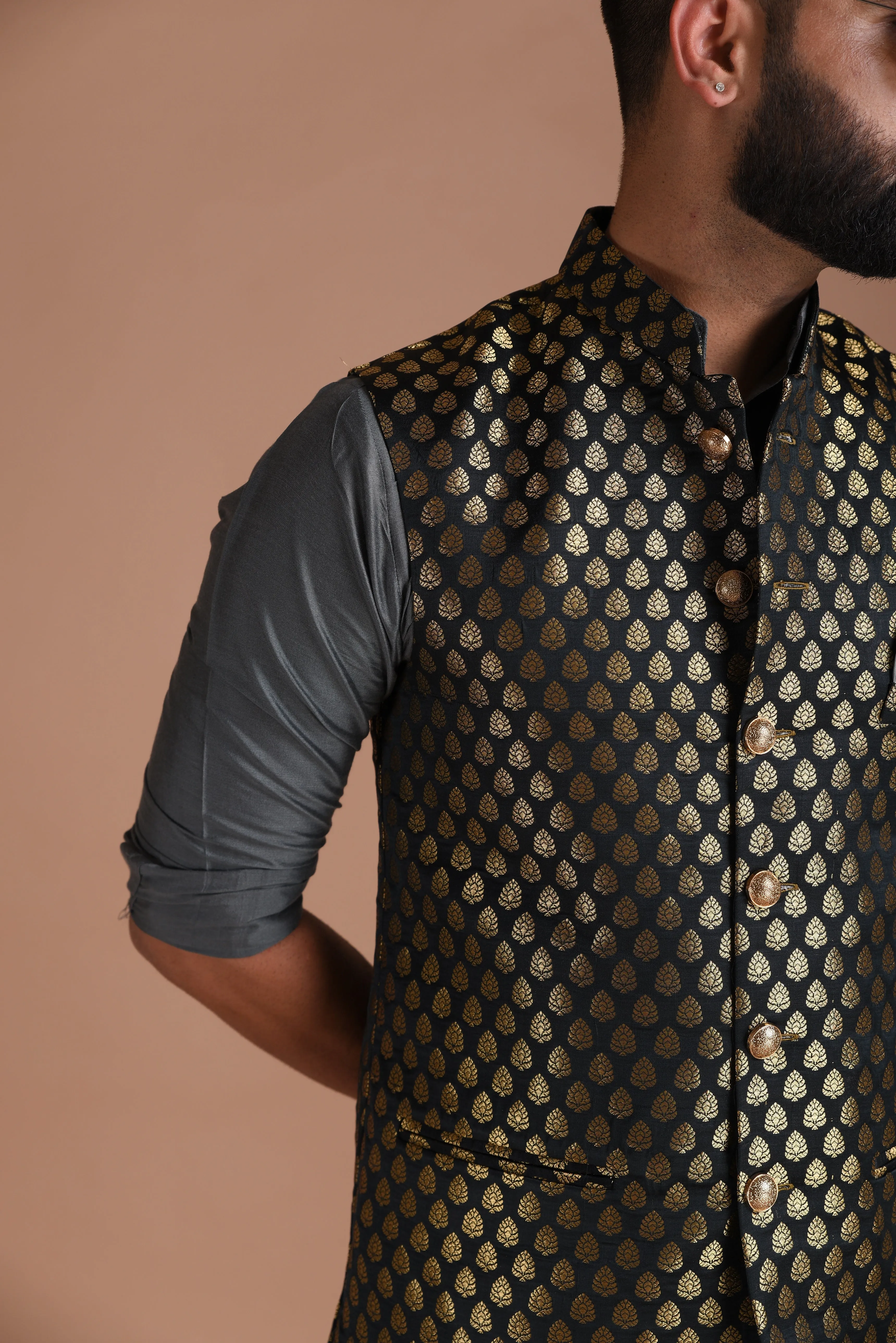 Alluring Black Botti Pattern Half Jodhpuri Jacket with Silk Kurta pajama | Best For Wedding Functions | Cocktail Parties | Traditional Functions