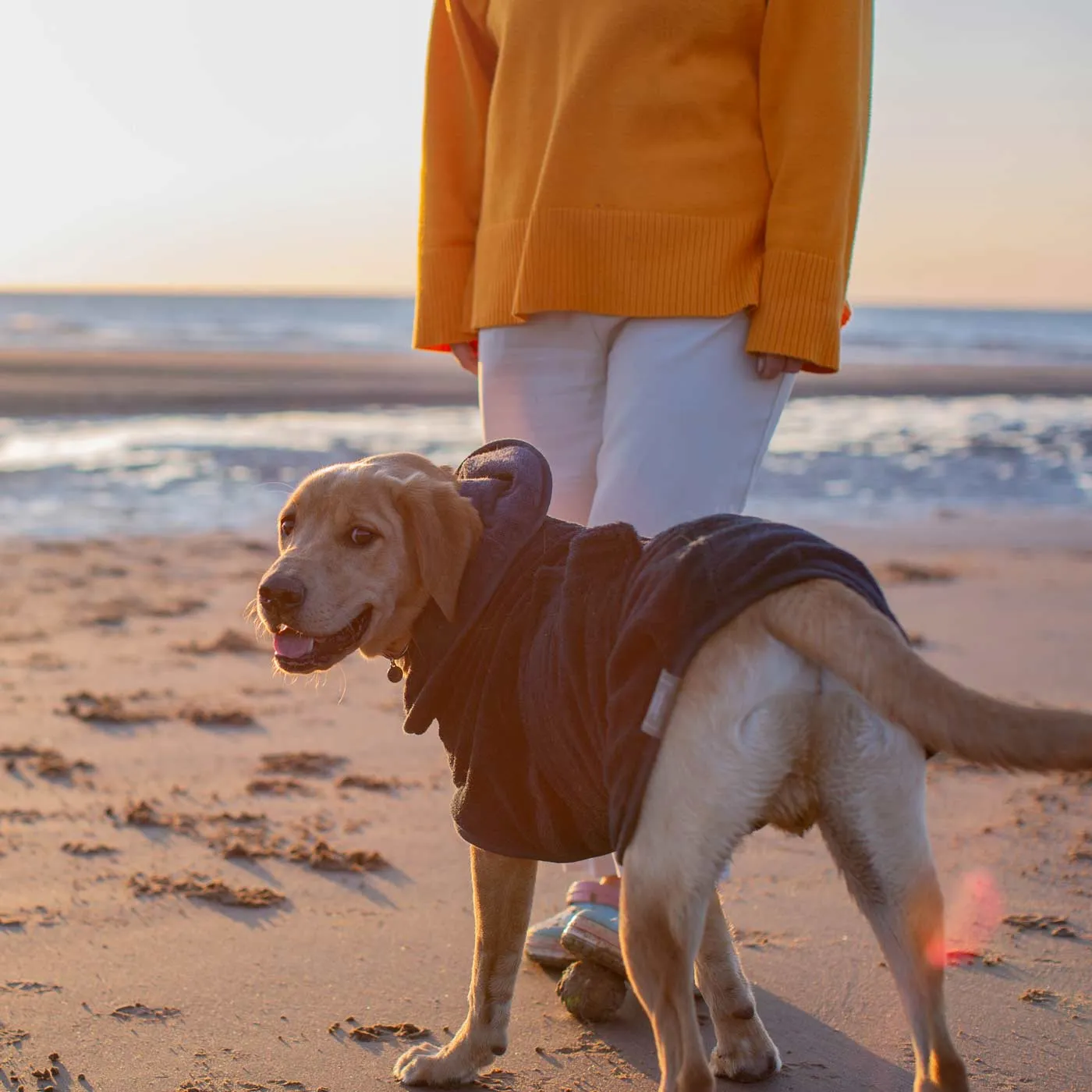 Bamboo Drying Coat in Navy by Lords & Labradors