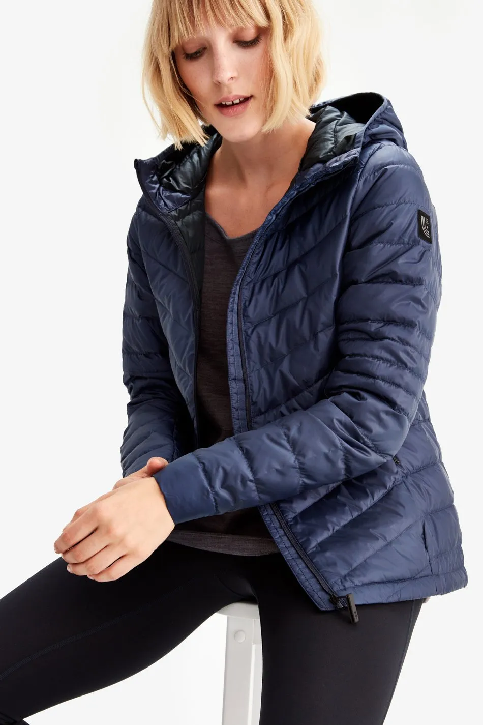 EMELINE RECYCLED PACKABLE JACKET