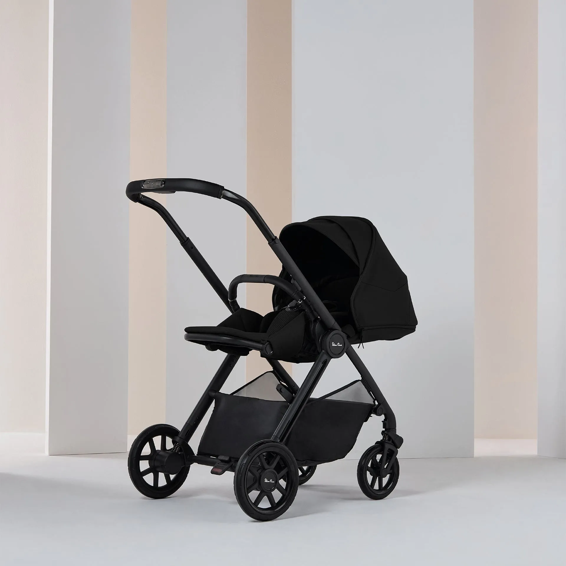 Silver Cross Reef 2 Pram - Space