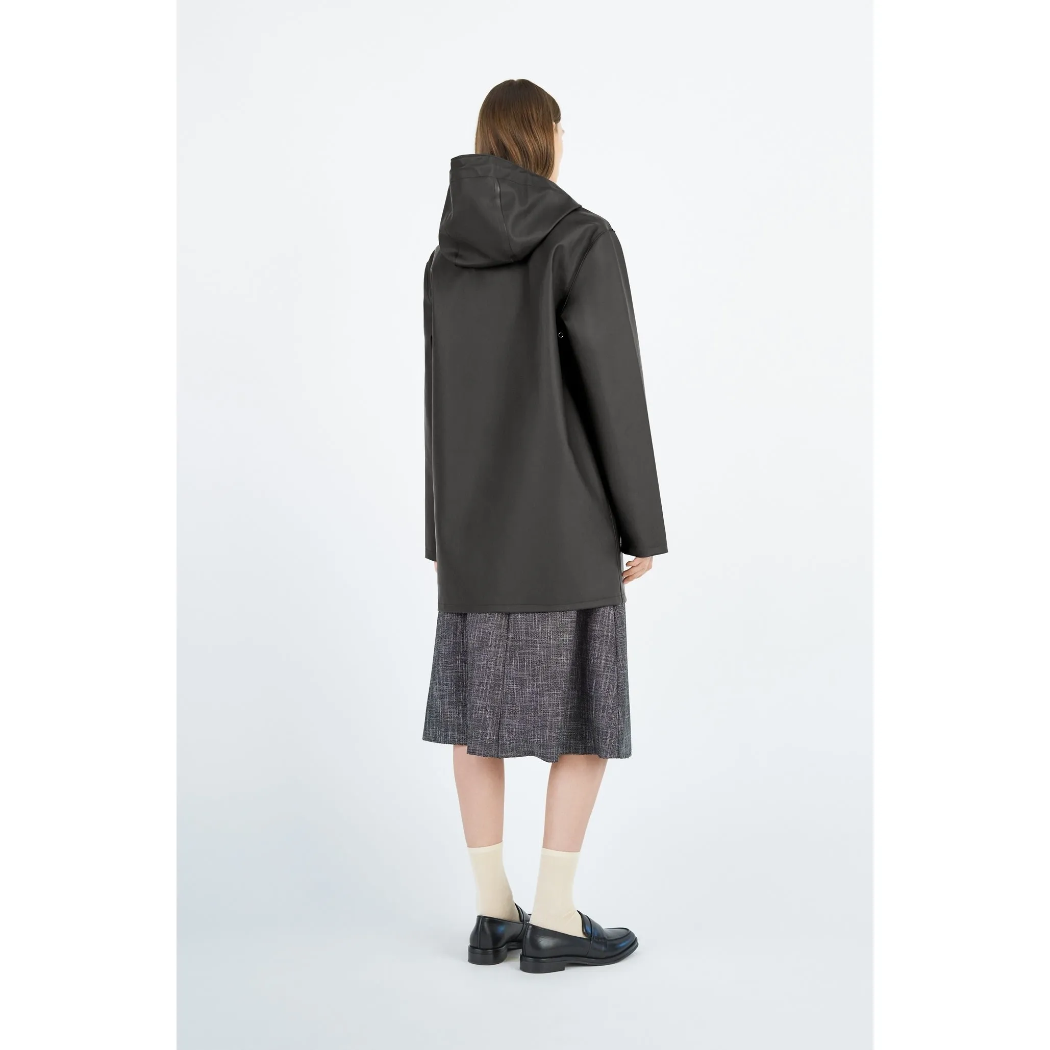 Stutterheim Stockholm Raincoat Unisex Black | Buy Stutterheim Stockholm Raincoat Unisex Black here | Outnorth