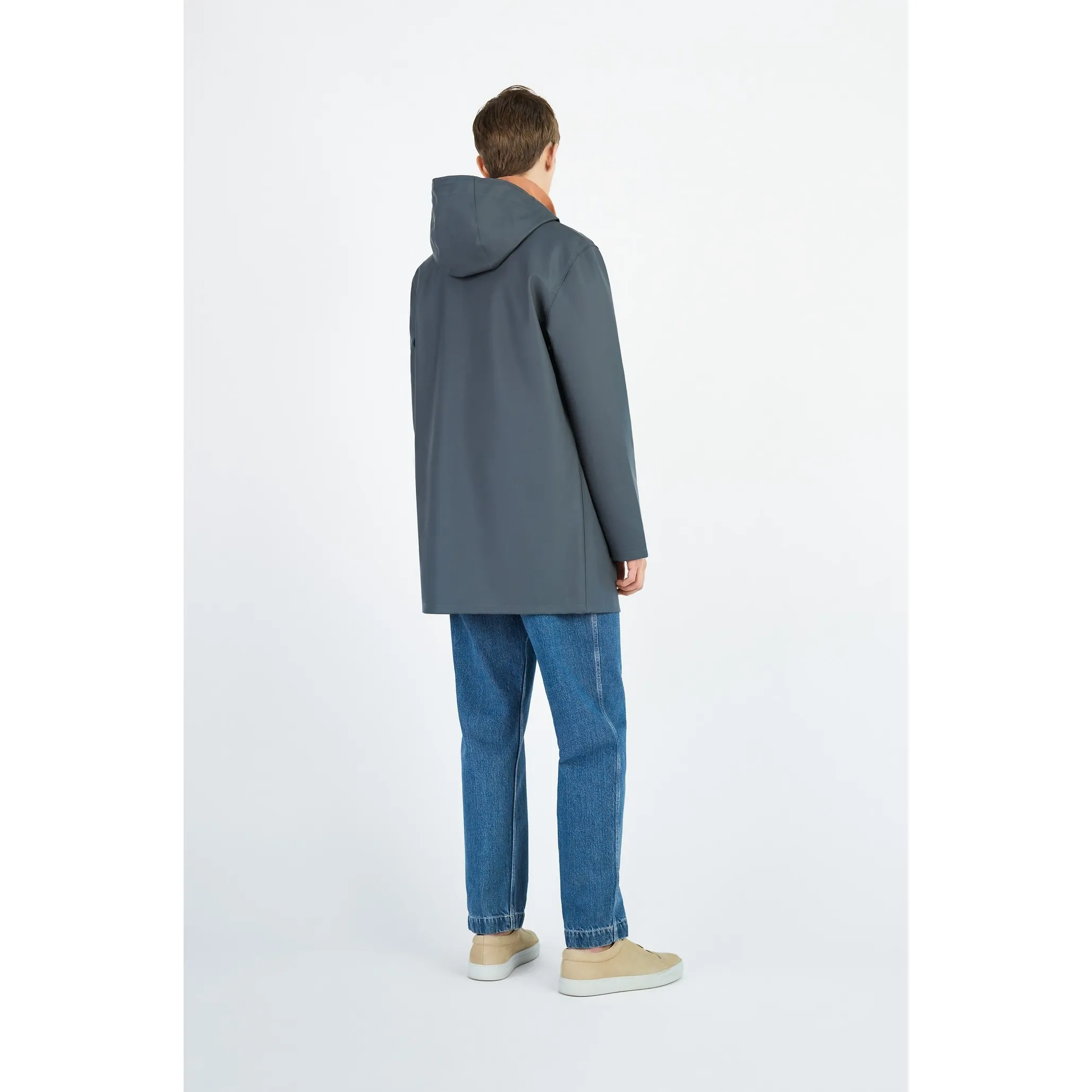 Stutterheim Stockholm Raincoat Unisex Charcoal | Buy Stutterheim Stockholm Raincoat Unisex Charcoal here | Outnorth